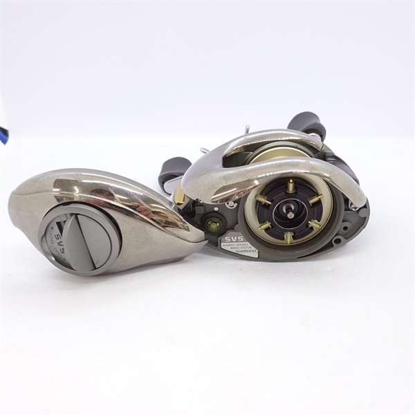 スコーピオンアンタレス右